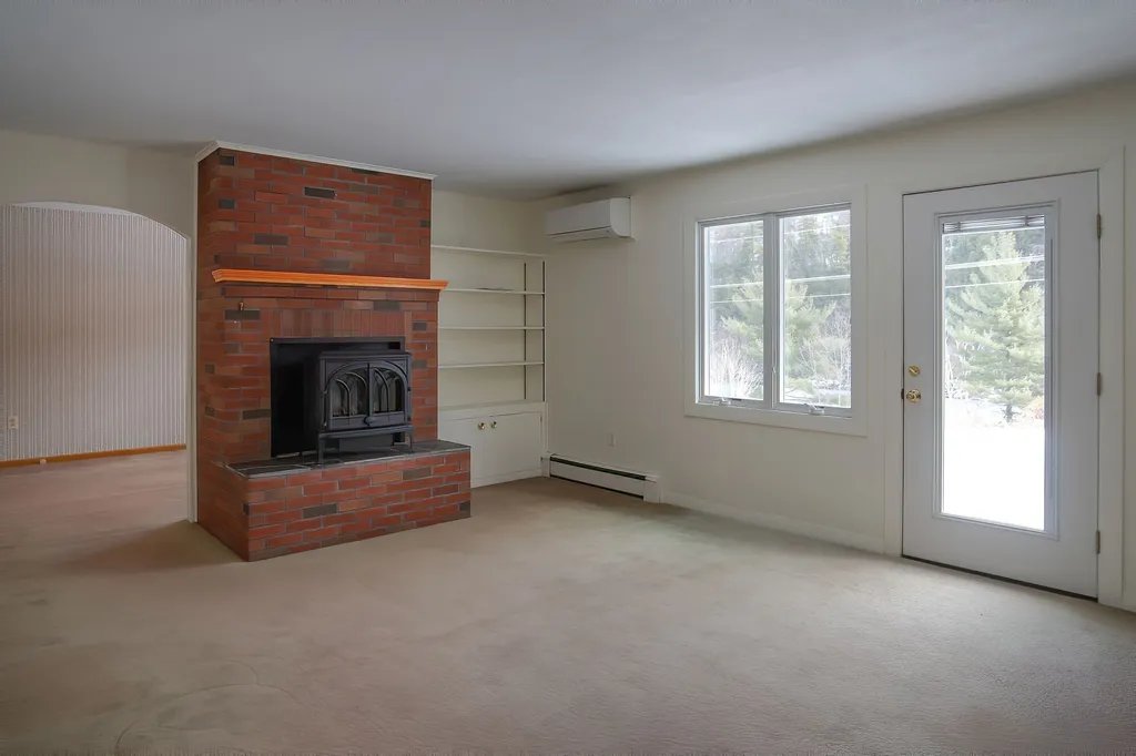 109 Wantastiquet Drive Brattleboro VT 05301