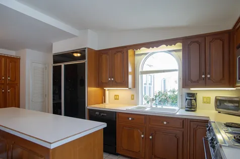 585 Upper Dummerston Road Brattleboro VT 05301