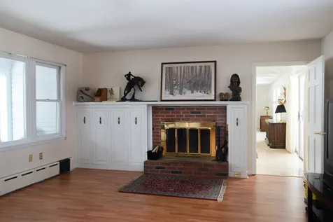 585 Upper Dummerston Road Brattleboro VT 05301