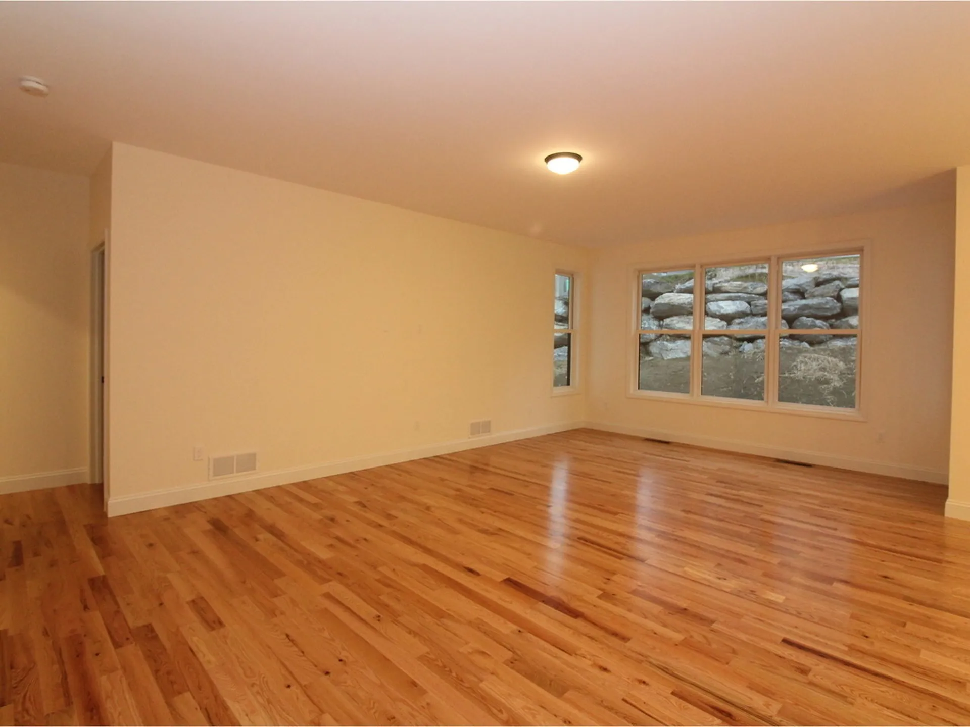 31 Ledge Way South Burlington VT 05403