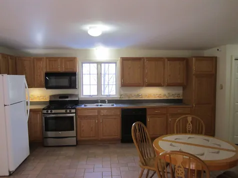 626 Bog Road New London NH 03257