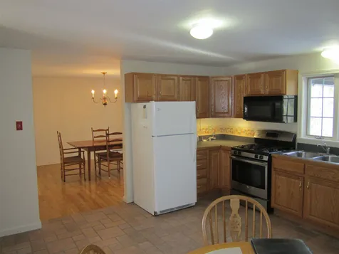626 Bog Road New London NH 03257