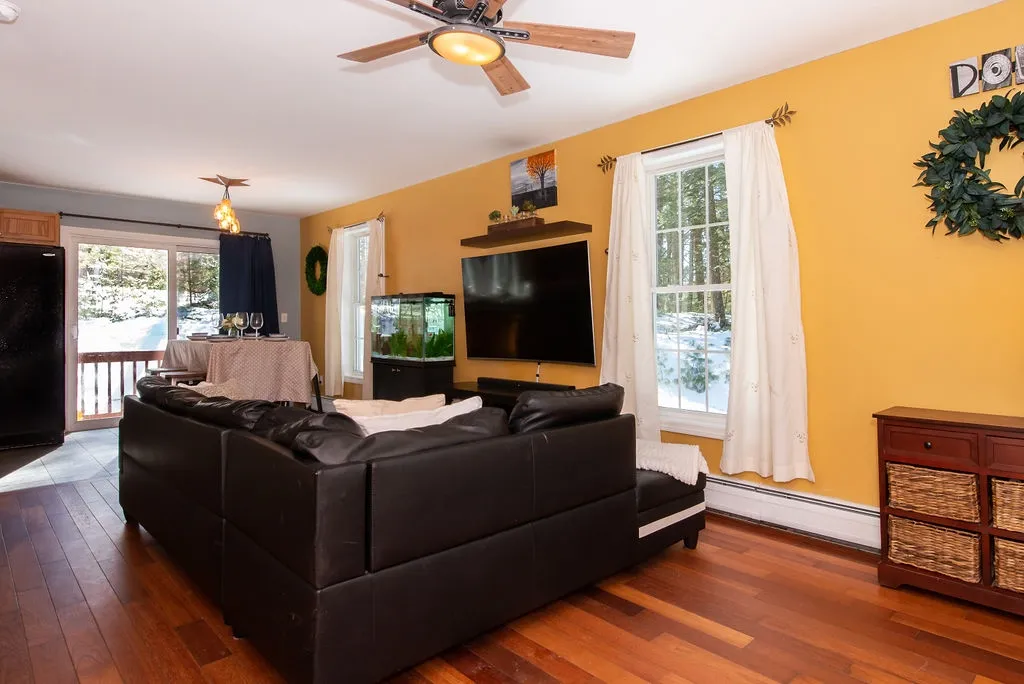 15 Pinepark Drive Barnstead NH 03218