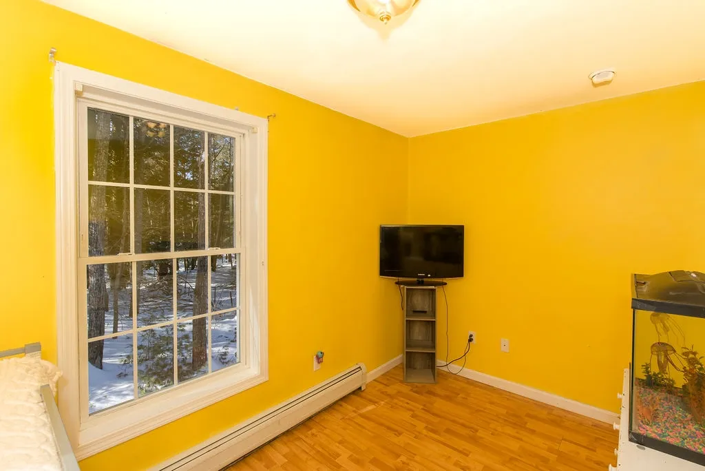 15 Pinepark Drive Barnstead NH 03218