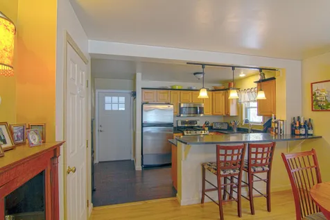 147 South Main Street Stowe VT 05672