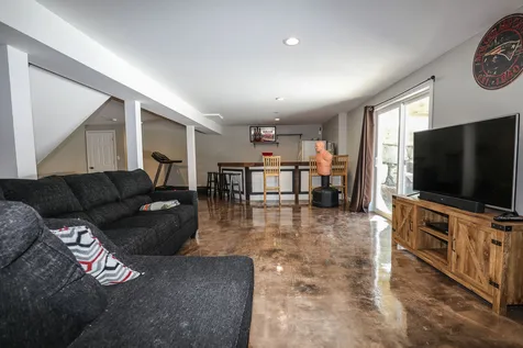 10 Lottie Lane Chichester NH 03258