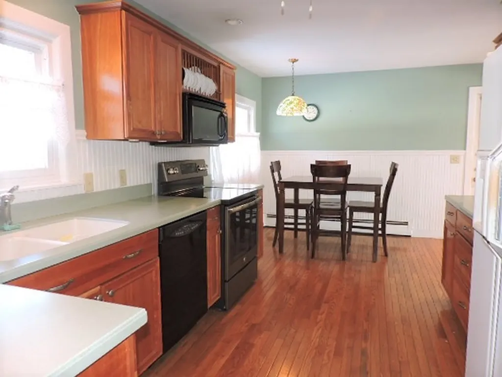 268 Holman Street Laconia NH 03246