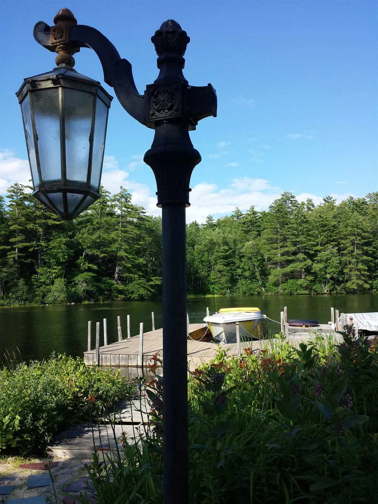 19 Clearwater Point Road Moultonborough NH 03254