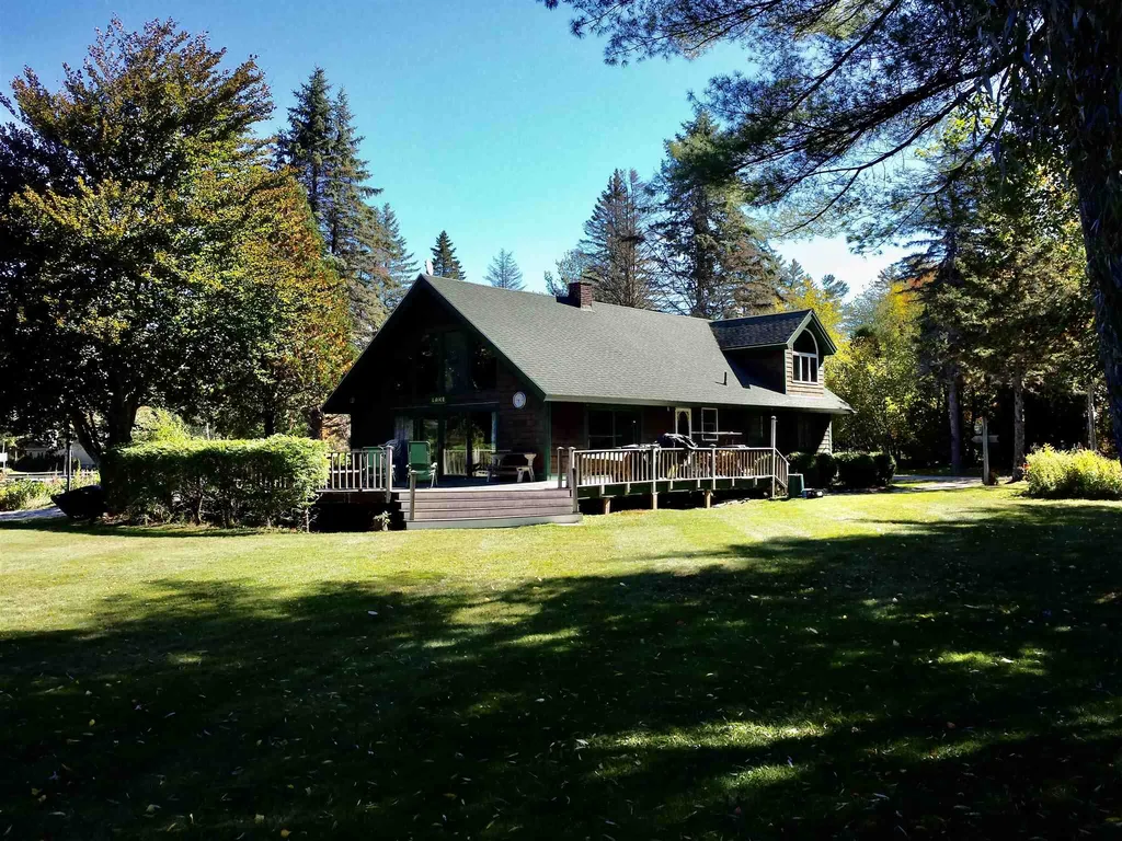 19 Clearwater Point Road Moultonborough NH 03254