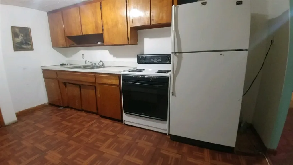 343 Hayward Street Manchester NH 03103