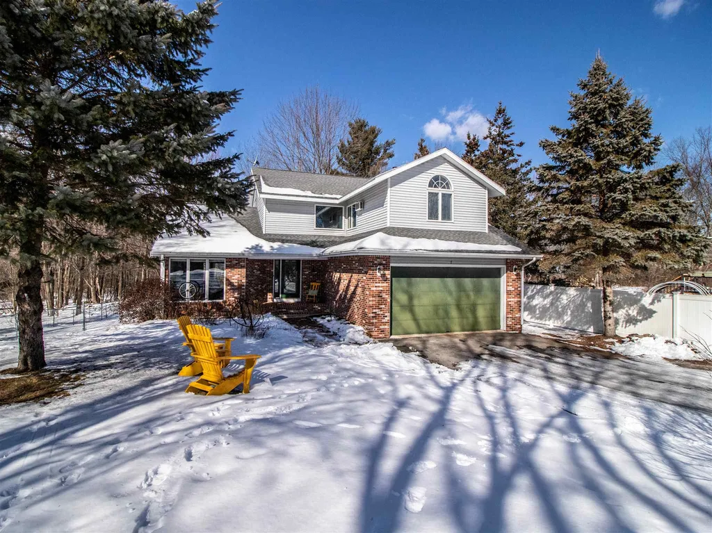 7 Ryan Circle Rochester NH 03867