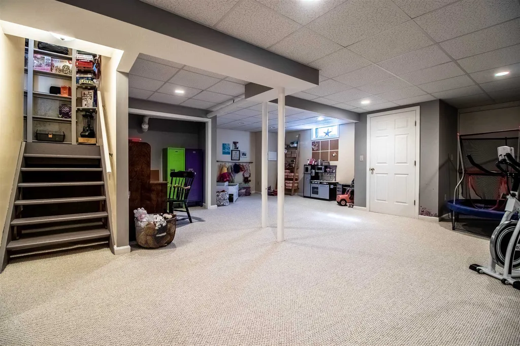 7 Ryan Circle Rochester NH 03867