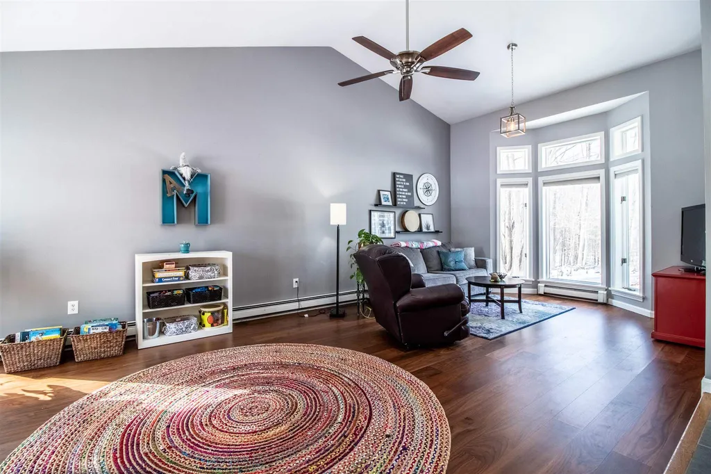 7 Ryan Circle Rochester NH 03867