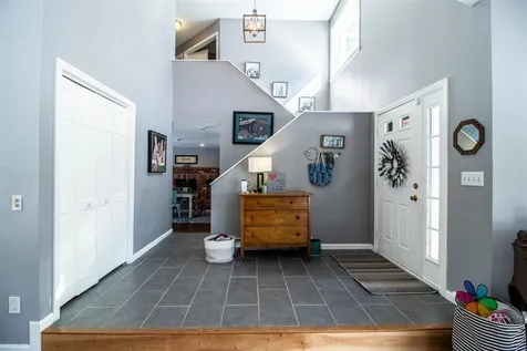 7 Ryan Circle Rochester NH 03867