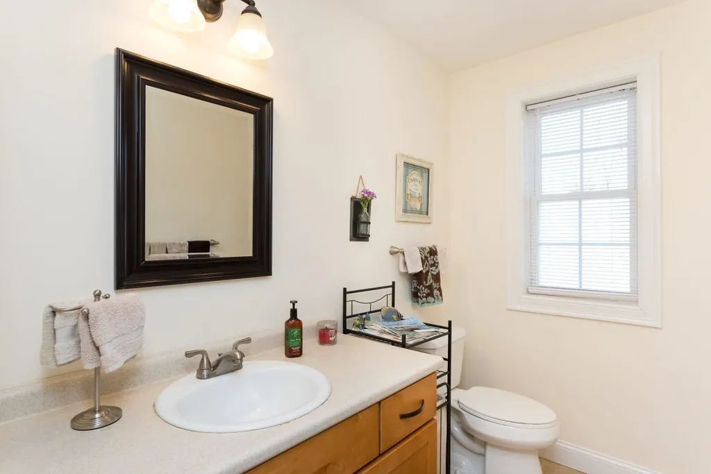 46 Greenbriar Drive Eliot ME 03903-1148
