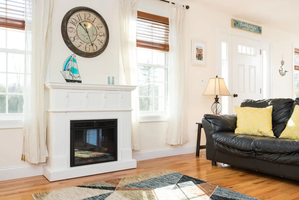 46 Greenbriar Drive Eliot ME 03903-1148
