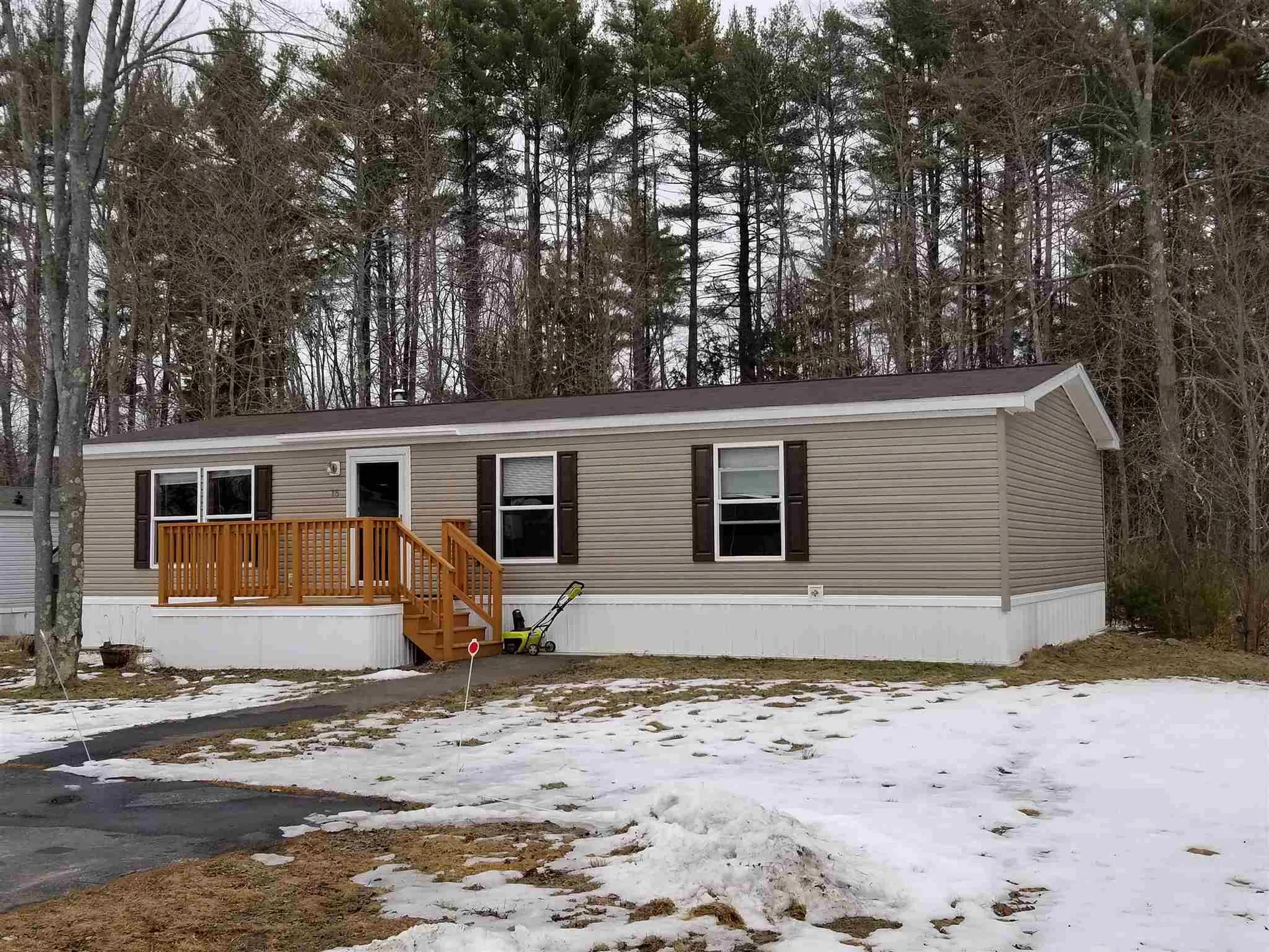 15 Lane Drive Allenstown NH 03275