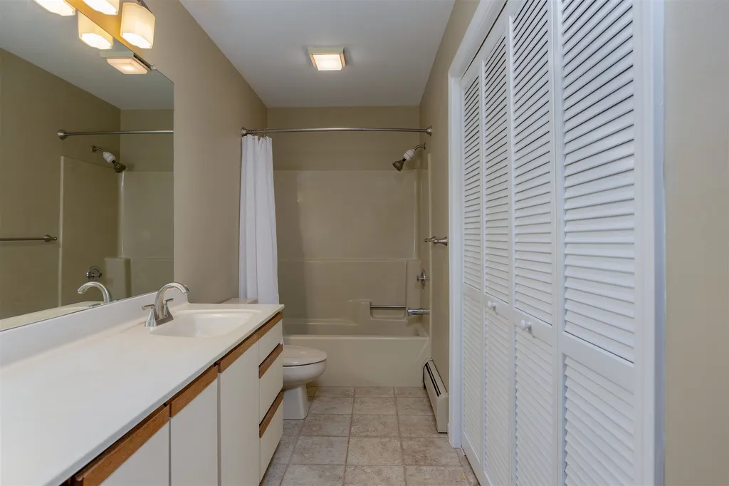 68 Northshore Drive Burlington VT 05408