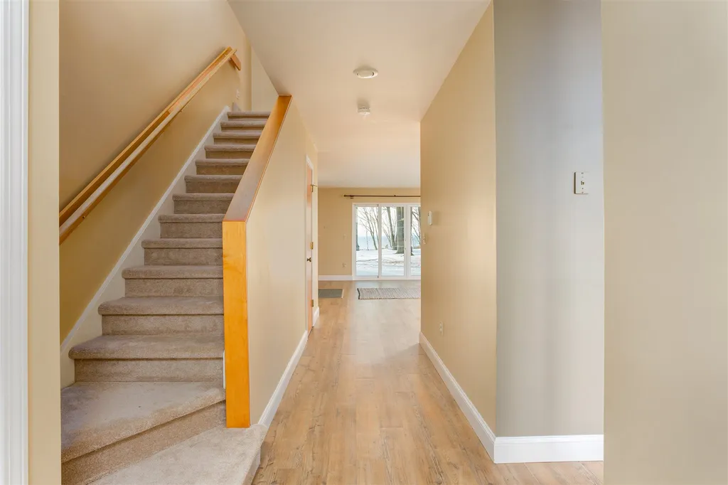 68 Northshore Drive Burlington VT 05408