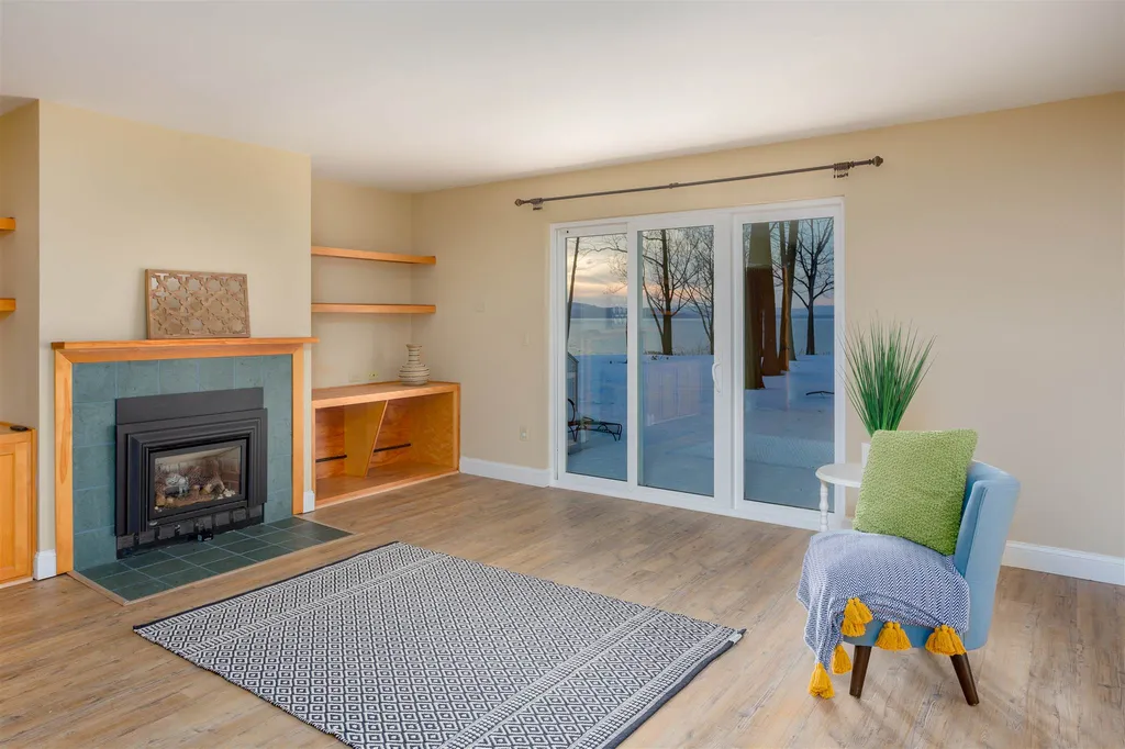 68 Northshore Drive Burlington VT 05408
