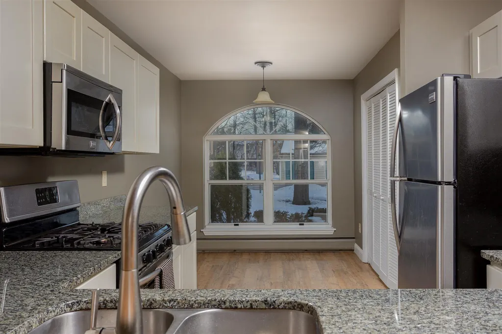 68 Northshore Drive Burlington VT 05408