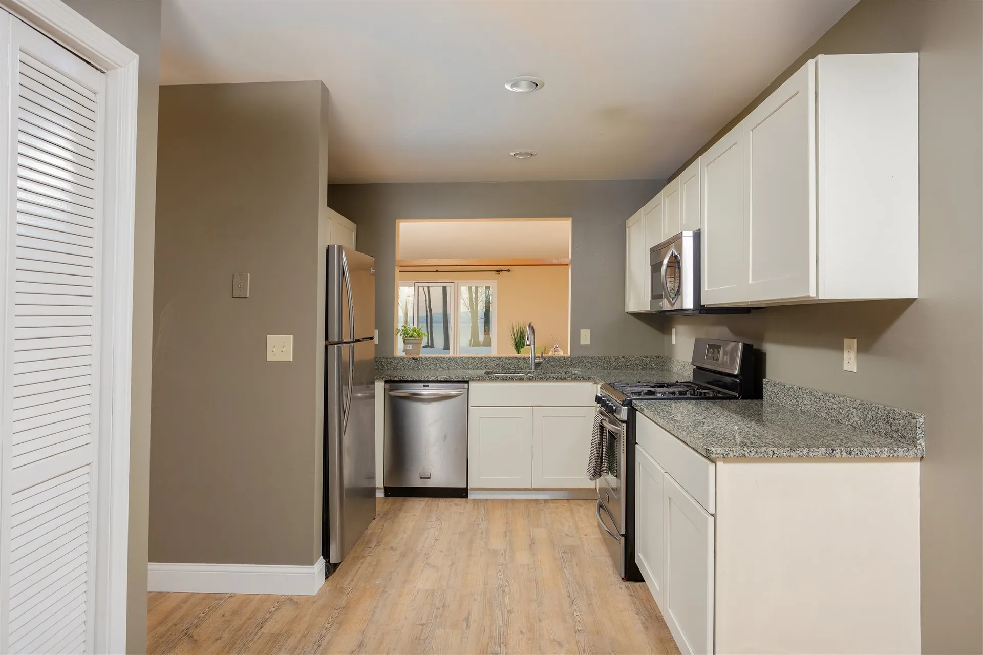 68 Northshore Drive Burlington VT 05408