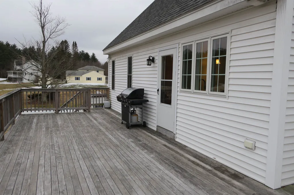 7 Prescott Road Brentwood NH 03833