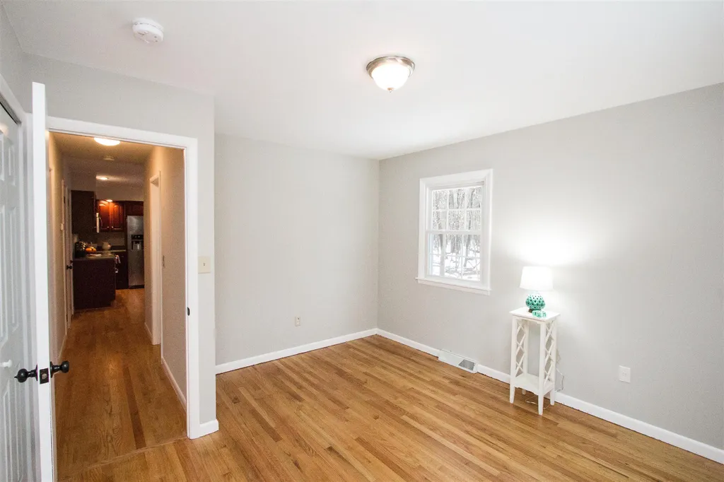 33 Laurel Hill Drive South Burlington VT 05403