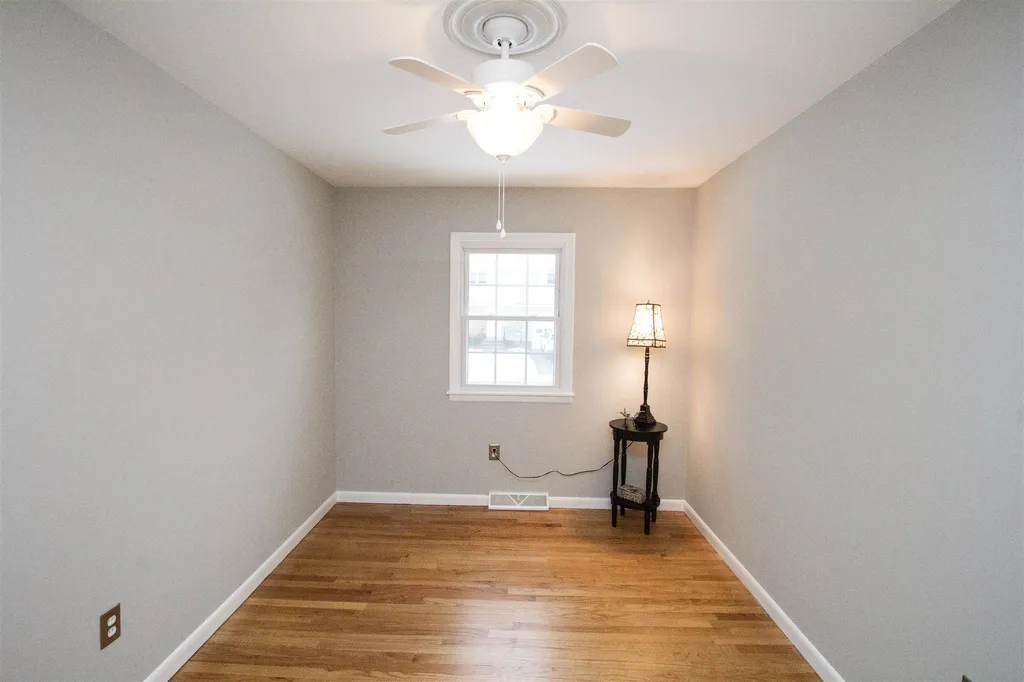 33 Laurel Hill Drive South Burlington VT 05403