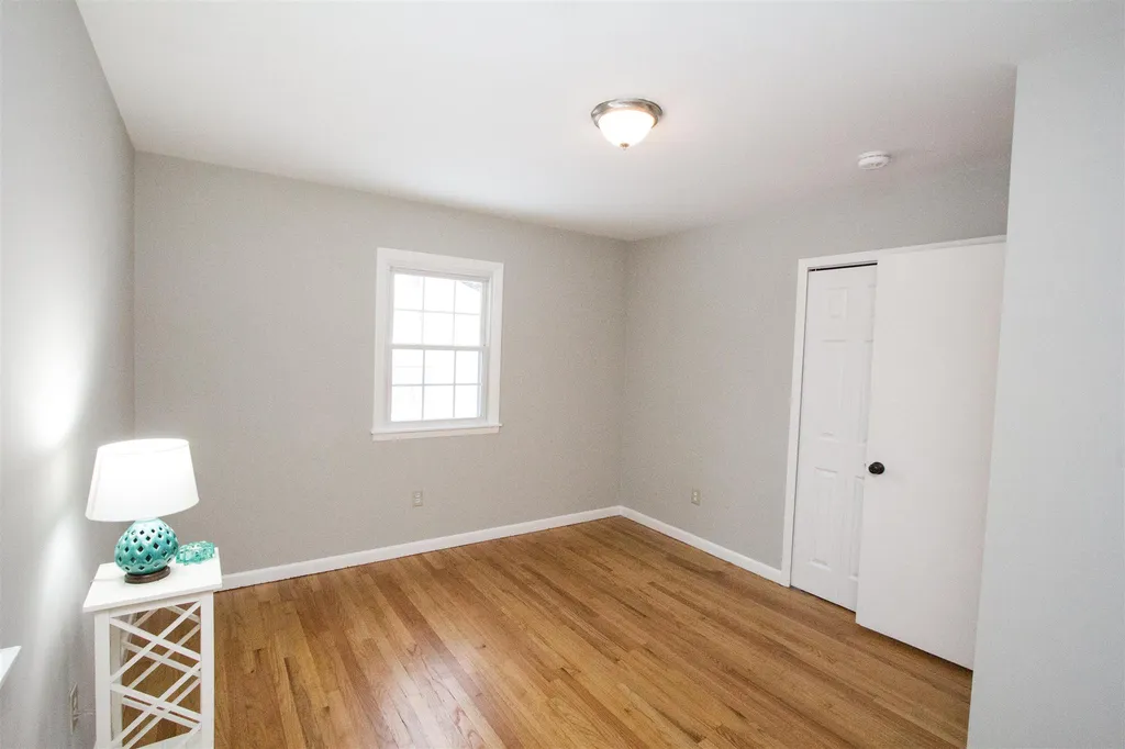 33 Laurel Hill Drive South Burlington VT 05403