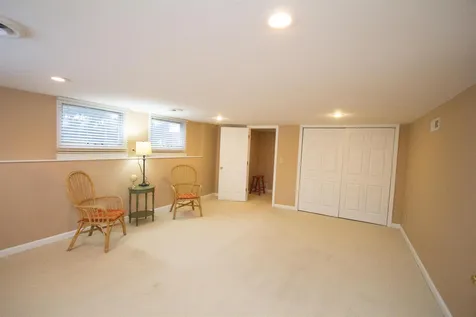 33 Laurel Hill Drive South Burlington VT 05403