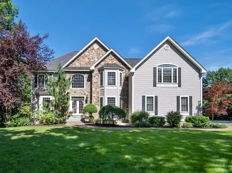 85 Cedar Crest Lane Auburn NH 03032