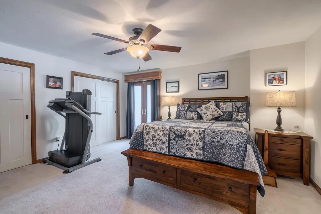 4 Lamb Road Nashua NH 03062