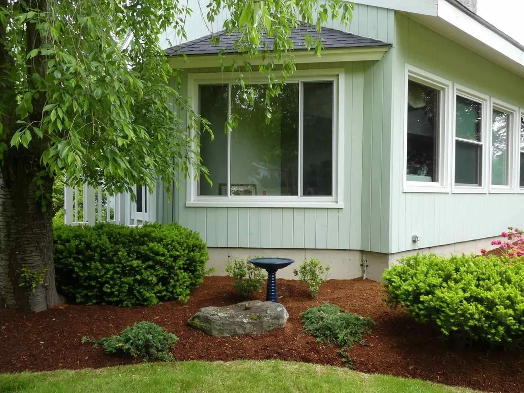 4 Lamb Road Nashua NH 03062