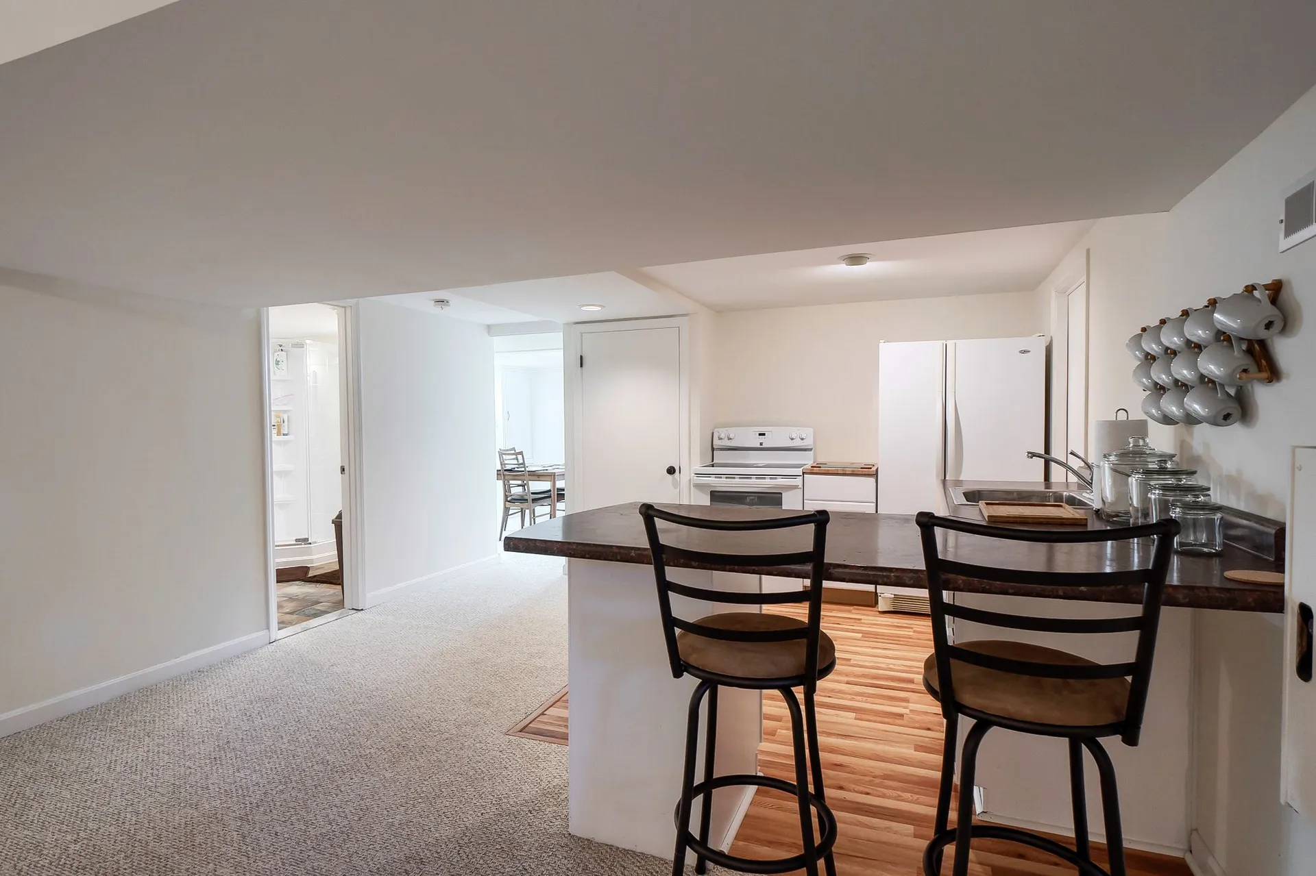 4 Lamb Road Nashua NH 03062