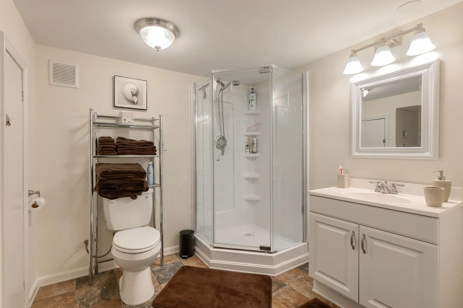 4 Lamb Road Nashua NH 03062