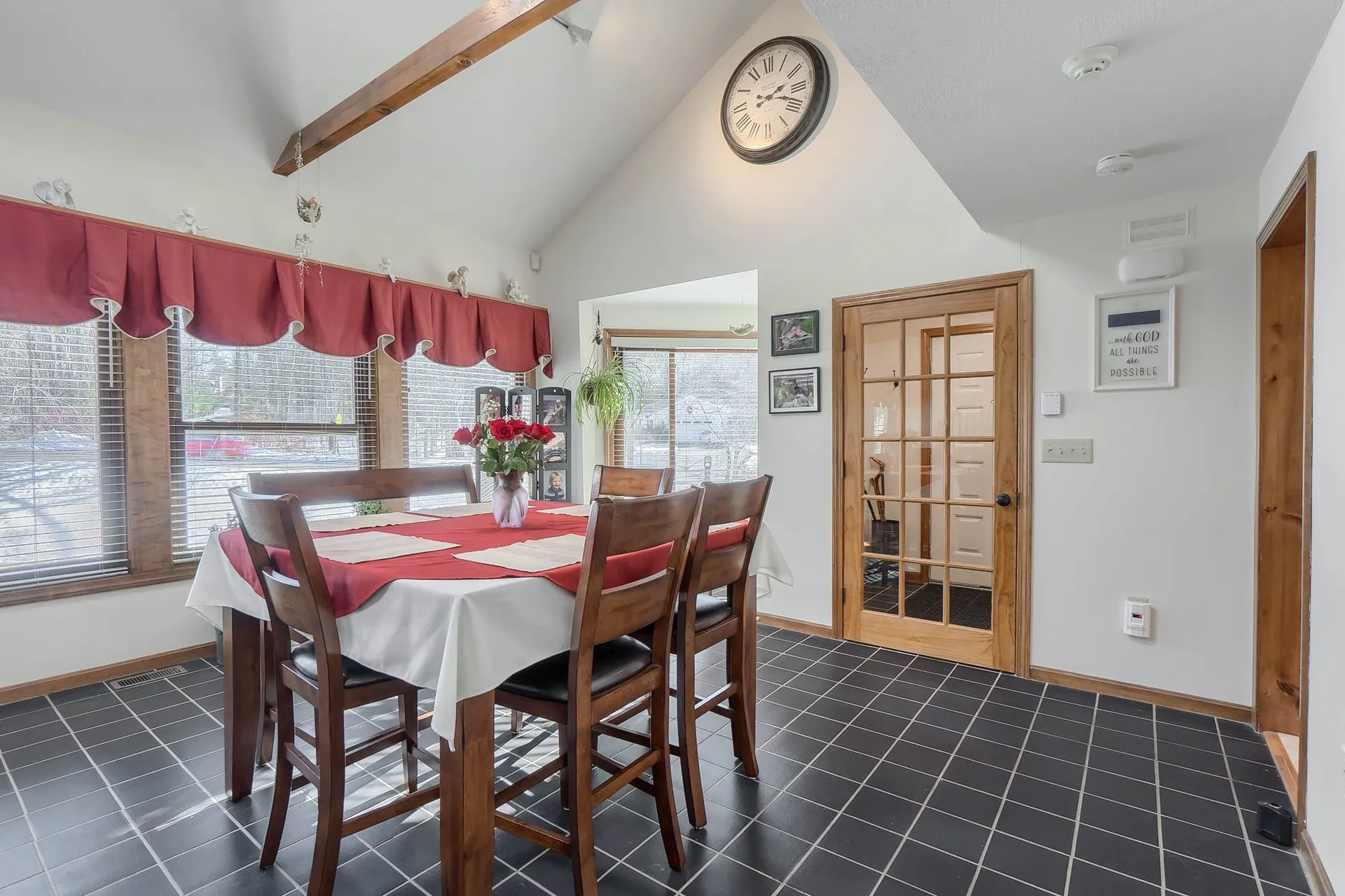 4 Lamb Road Nashua NH 03062