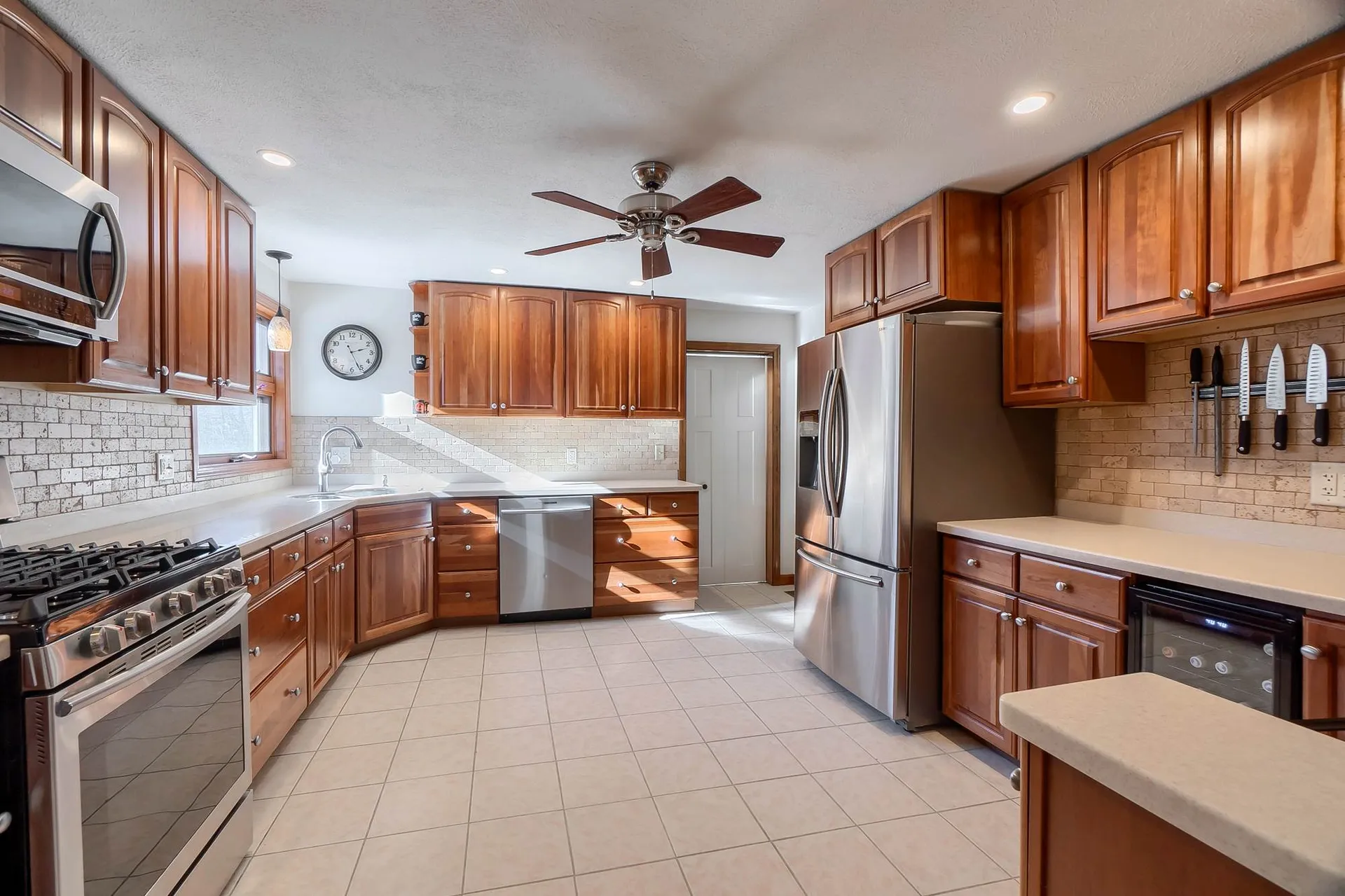 4 Lamb Road Nashua NH 03062