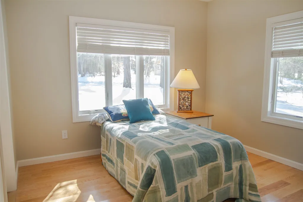 29 Oakmont Drive Concord NH 03301