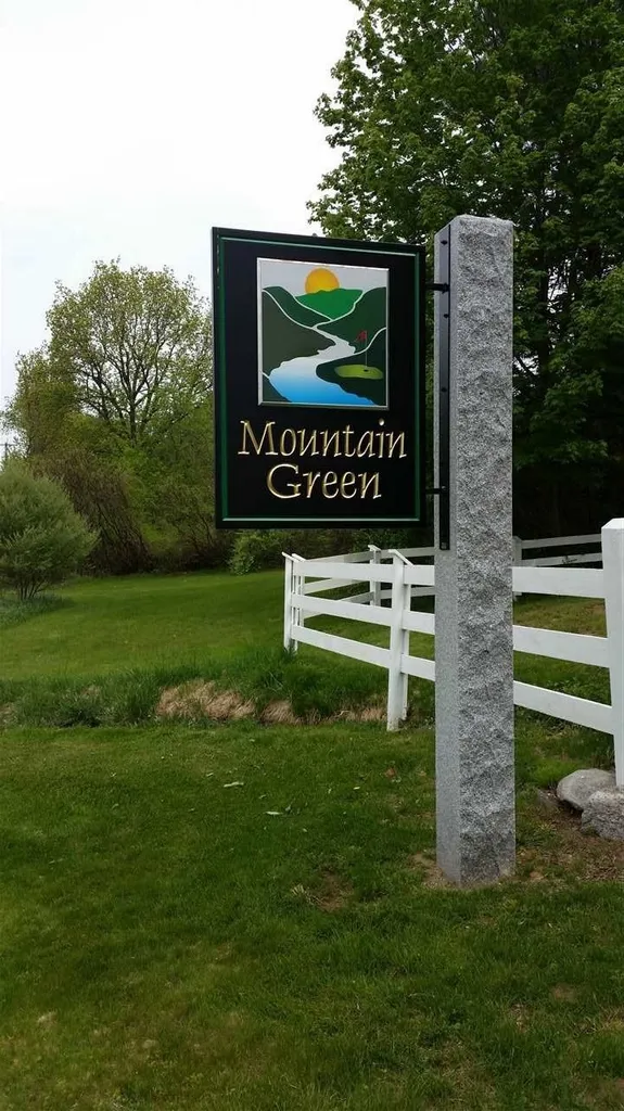 29 Oakmont Drive Concord NH 03301