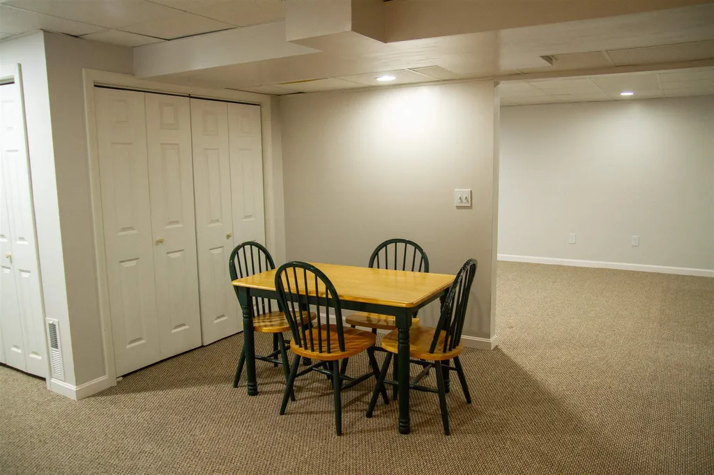 29 Oakmont Drive Concord NH 03301
