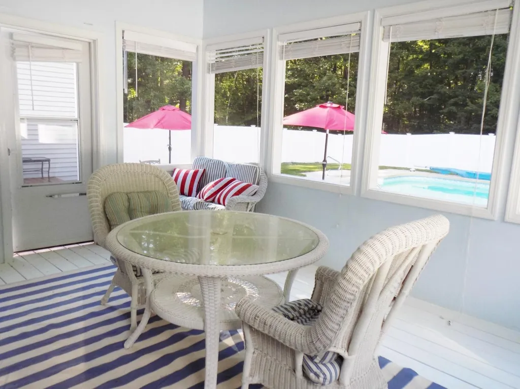 29 Oakmont Drive Concord NH 03301
