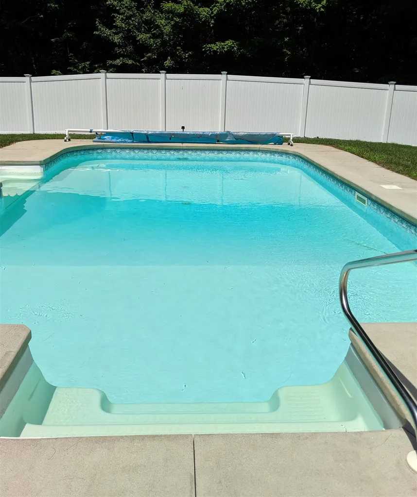 29 Oakmont Drive Concord NH 03301