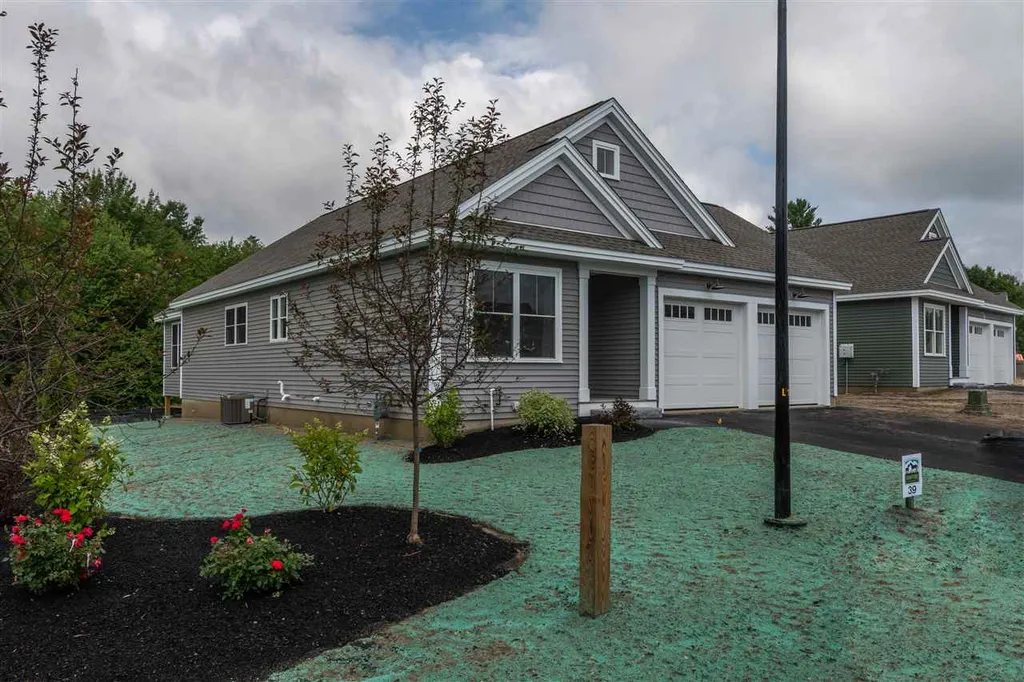 6 Pasture Lane Nashua NH 03062