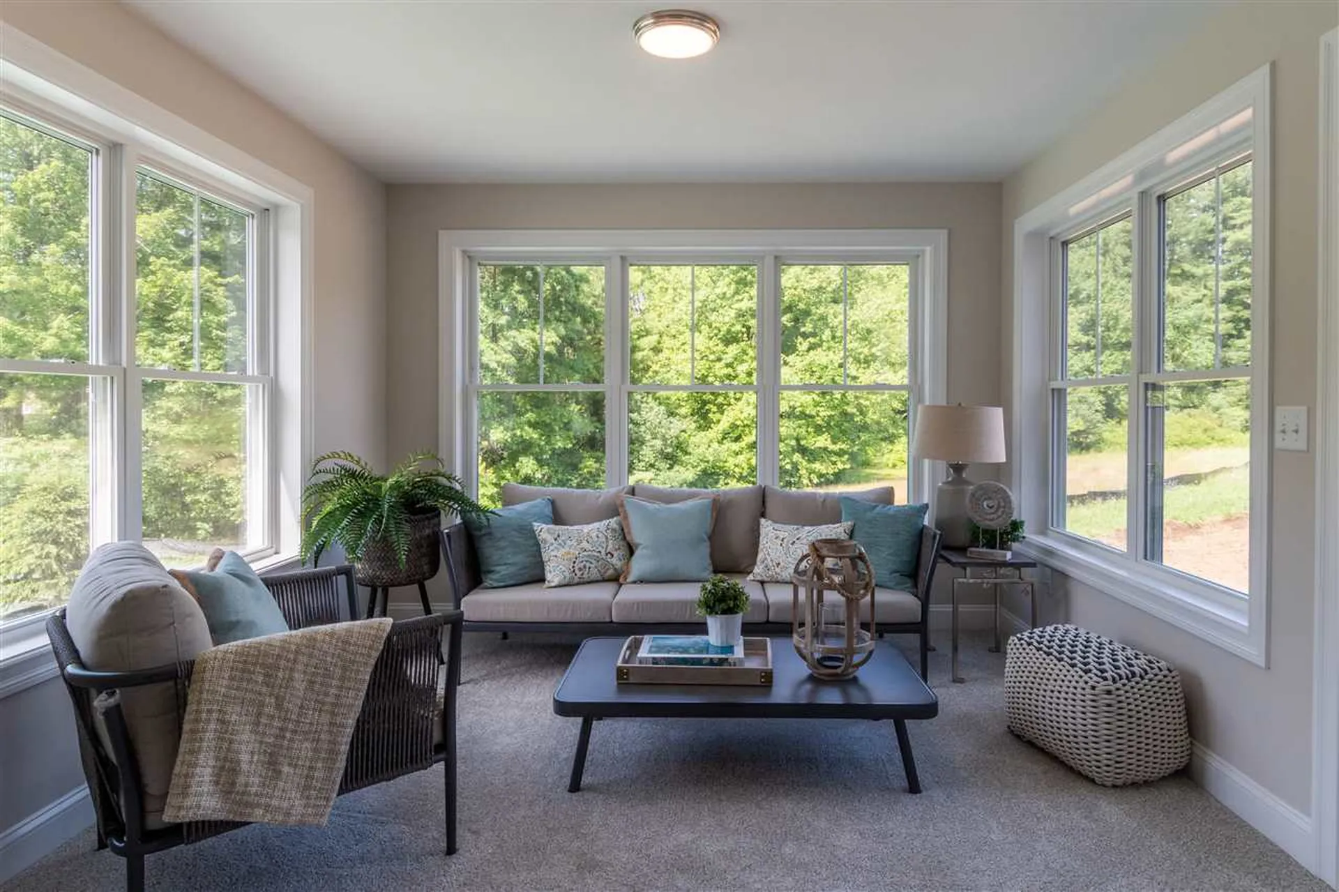 6 Pasture Lane Nashua NH 03062