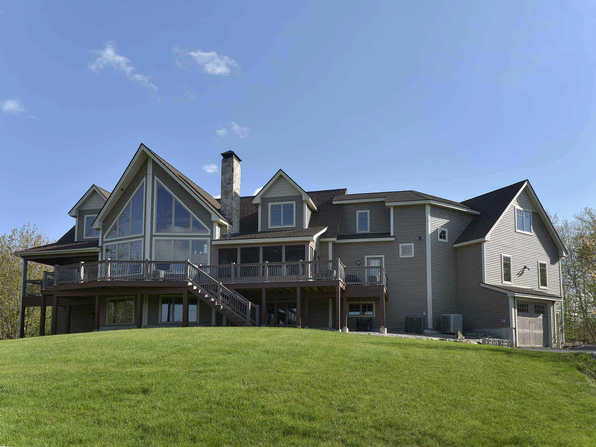 8 Crescent Drive Bow NH 03304