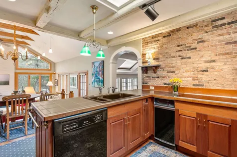 32 Pickpocket Road Exeter NH 03833