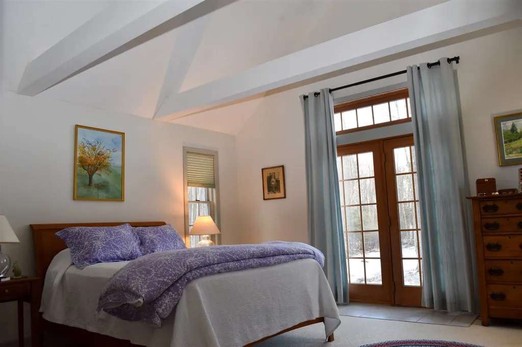 195 Tracy Road New London NH 03257