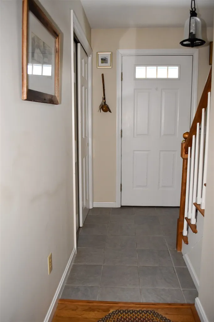 195 Tracy Road New London NH 03257