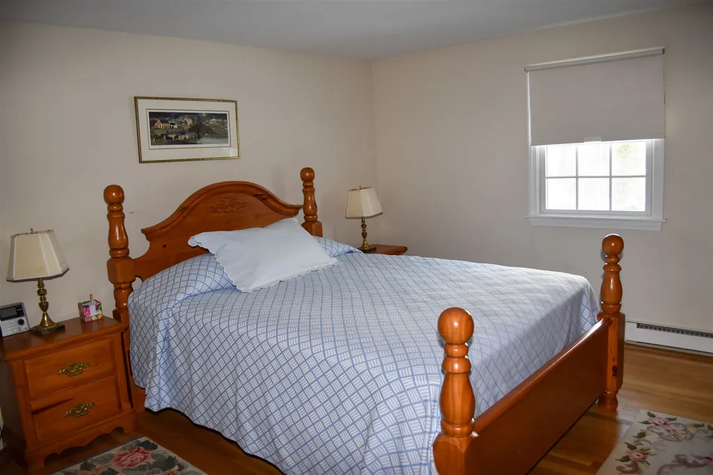 195 Tracy Road New London NH 03257